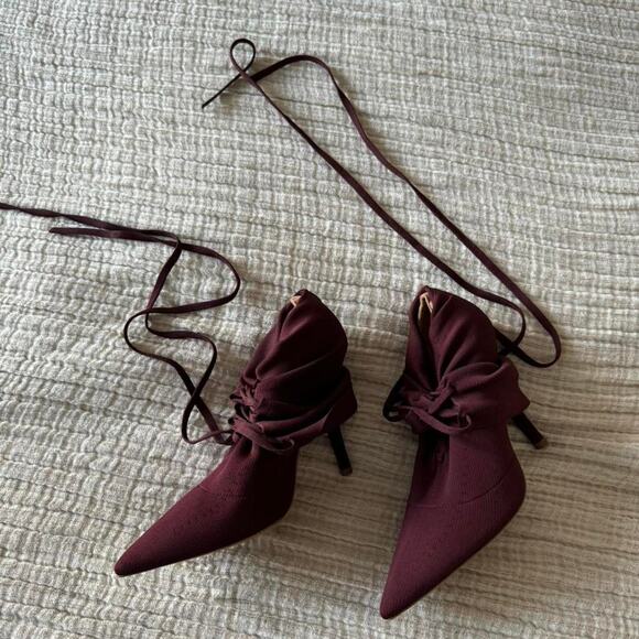 Yeezy burgundy ankle boots - Picture 4 of 4